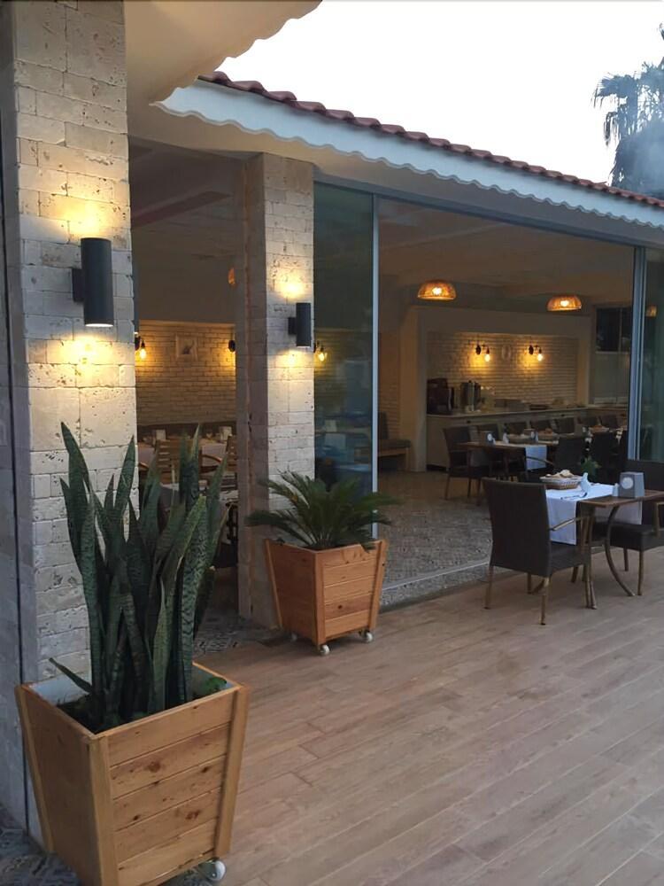Bronze Hotel Ölüdeniz Exterior foto